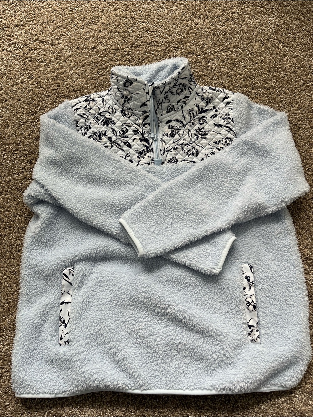 Vera Bradley Light Blue Quilted Sherpa Zip Pullover with Navy Floral Trim